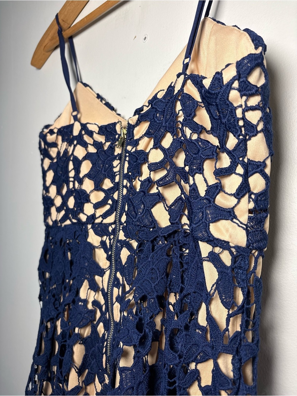Francesca’s Navy Blue Lace Crochet Fit & Flare Dress Nude Lining Small Cocktail - Picture 9 of 10